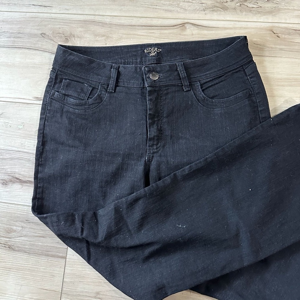 Riders by Lee Black Flare Jeans | Size 14 - Picture 5 of 6